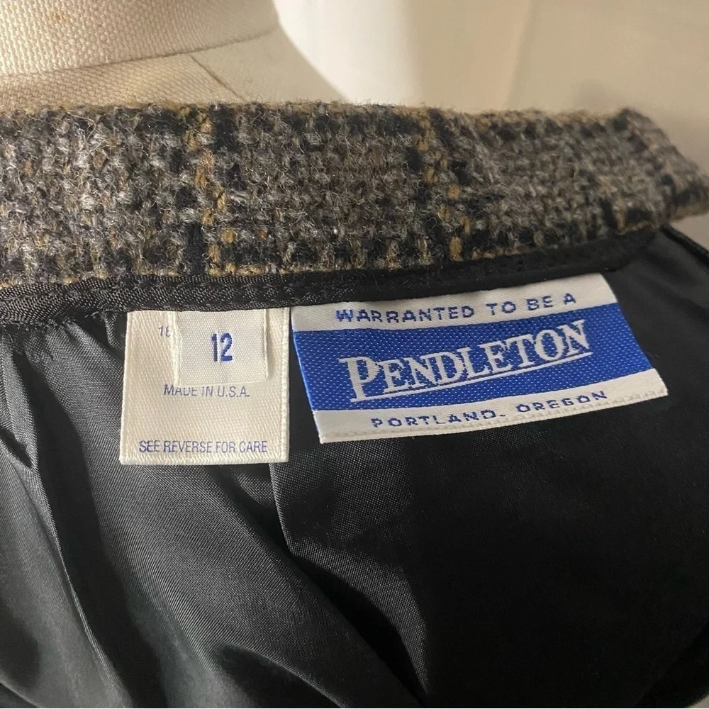 Pendleton Grey Wool Plaid Tan Black Grid Knee Length Midi Skirt size 12